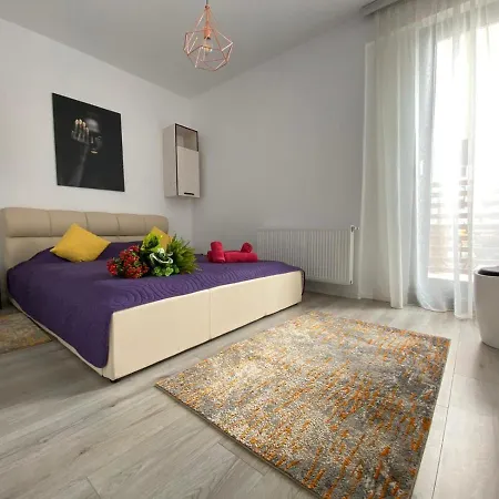 4u Apartman *